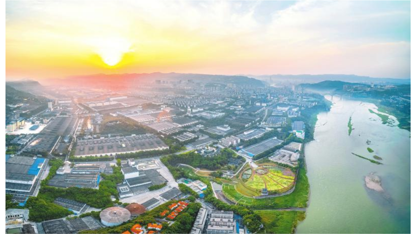 俯瞰五粮液产业园区。 俯瞰五粮液产业园区。